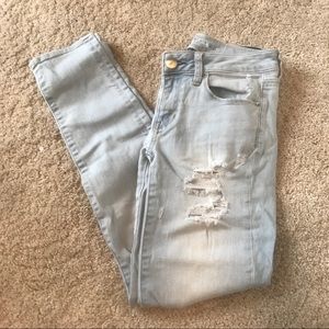 American Eagle distressed Skinny jeans